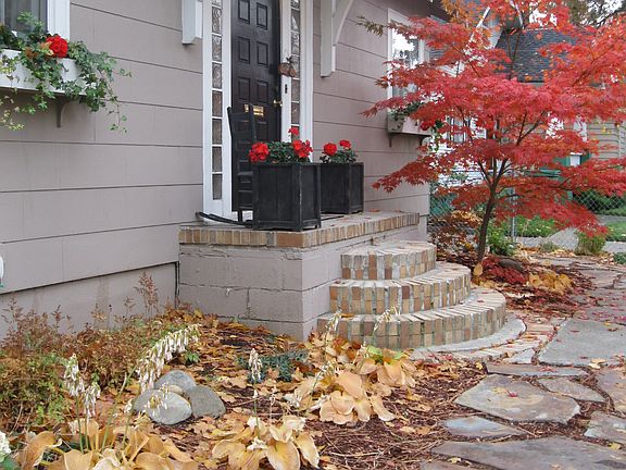 Flag Stone front walk