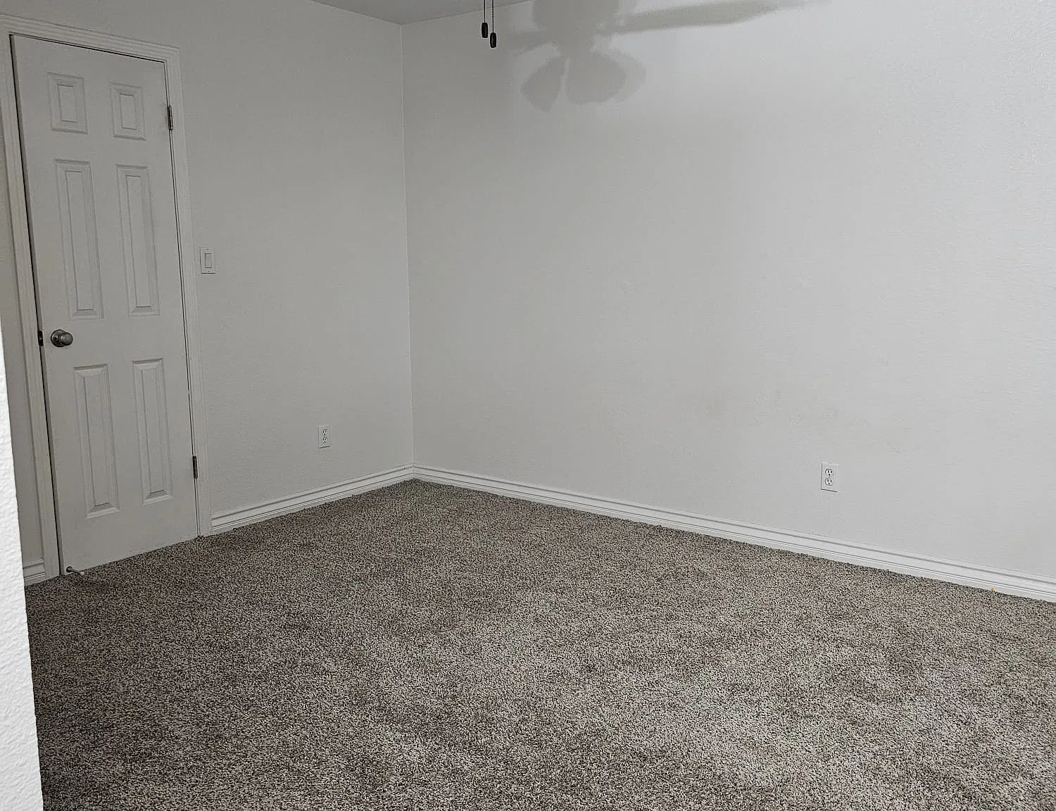 3 bed, 1120 sqft, $950 — Photo 4