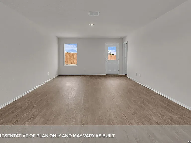 158 Surrey Oaks — Photo 11