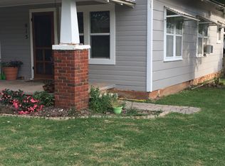 615 E 8th St, Chandler, OK 74834
