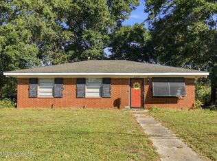 2225 Taylor Blvd, Gulfport, MS 39507