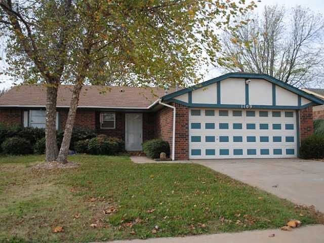 1st image of 1109 S Morgan Dr