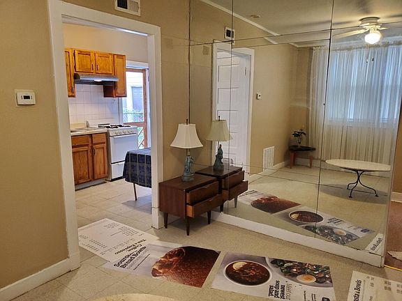 4th image of 6244 N Claremont Ave