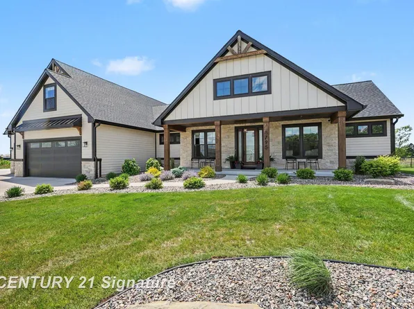 8795 Copper Ct, Freeland, MI 48623