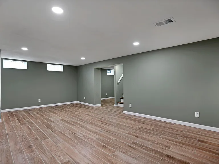 1251 Dellwood Ave — Photo 22