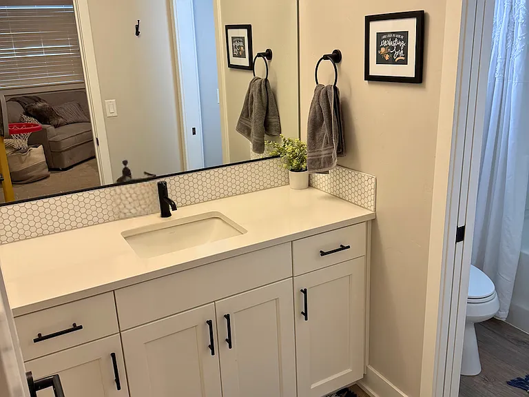 3749 NE Petrosa Ave — Photo 14