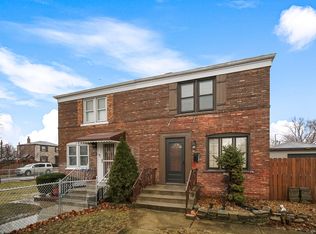 5105 W 63rd Pl, Chicago, IL