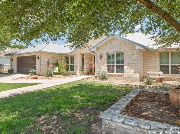 608 W Morse St., Fredericksburg, TX 78624