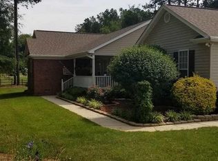 1621 Berry Ln, Pleasant Garden, NC 27313