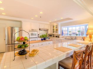 2750 Starbird Dr, Costa Mesa, CA 92626