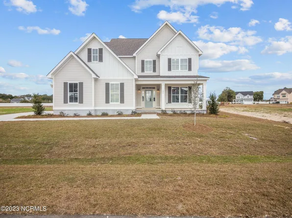 104 Emerald View Drive, Cedar Point, NC 28584