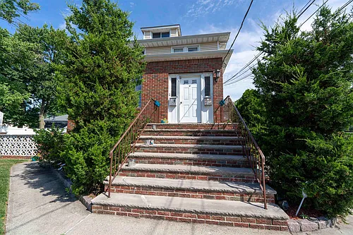 236 Franklin St #2 Photo 1 236 Franklin St #2 Photo 1