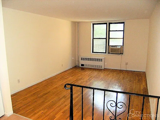 Rented by City Connections Realty | media 10