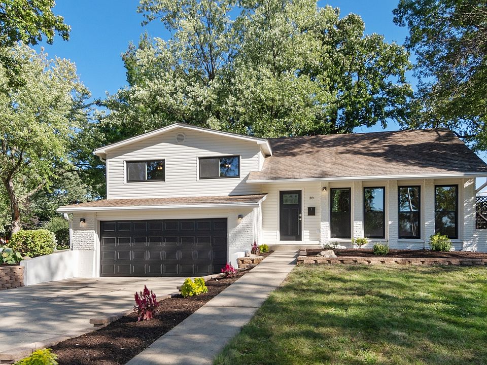 1st image of 30 Briarwood Ct