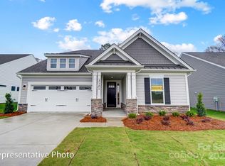 1425 Ardmore Dr, Sherrills Ford, NC 28673