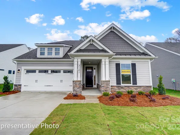 1425 Ardmore Dr, Sherrills Ford, NC 28673