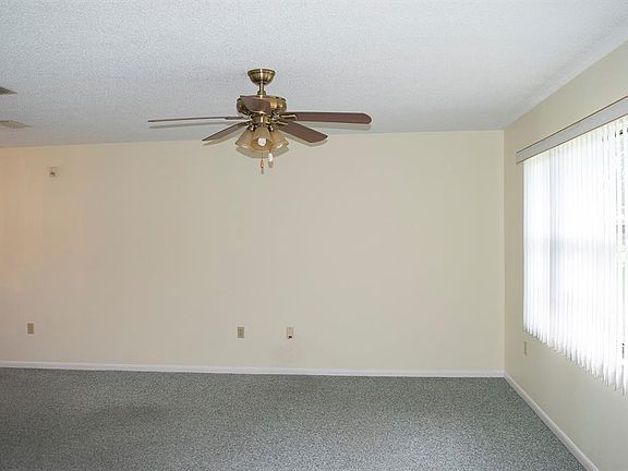 3rd image of 2229 Silver Maple Ct