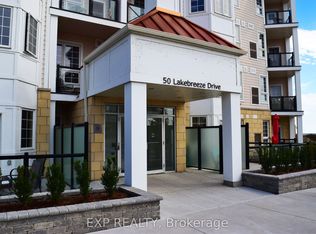 50 Lakebreeze Dr #225, Clarington, ON L1B 0V9