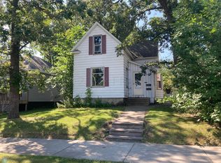 317 Park St, Detroit Lakes, MN 56501