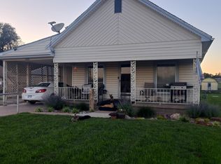 6946 Sunset Dr, Arkansas City, KS 67005