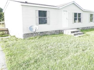 857 Pointe Ln, Lafayette, TN 37083