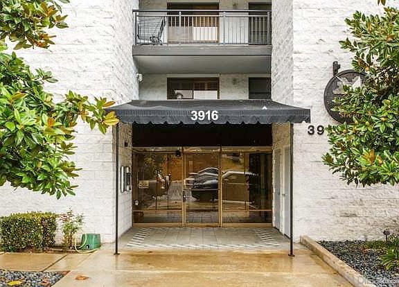 2nd image of 3916 Riviera Dr Unit 208
