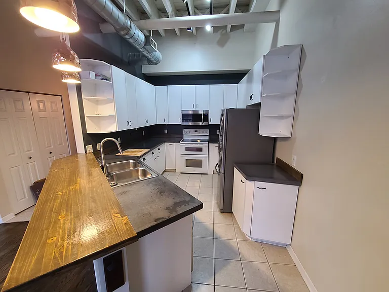 100 S Huron St #1A — Photo 3