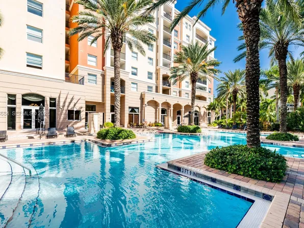 17145 N Bay Rd APT 4311, Sunny Isles Beach, FL 33160