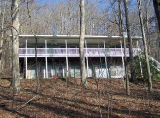 201 Firefly Meadows Dr, Blairsville, GA 30512