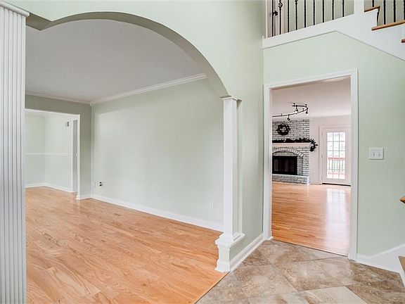 4th image of this home