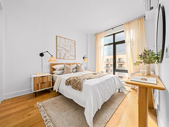 2nd image of 2-24 26th Ave #433