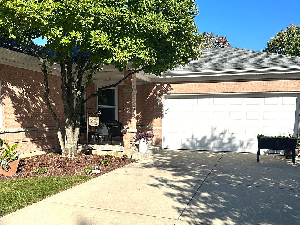 1st image of 16427 Avenel Dr