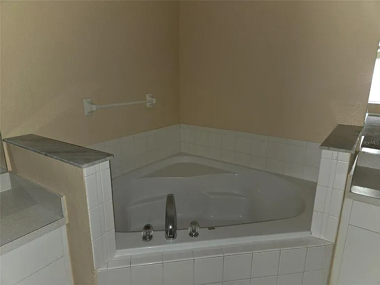 8 Sawfish Ct — Photo 16