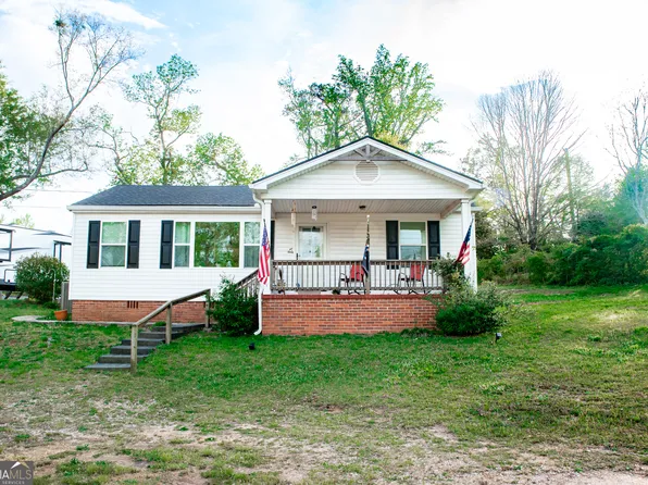 12 Bailey Dr, Newnan, GA 30263