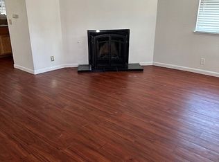 20289 Thunderbird Rd, Apple Valley, CA 92307