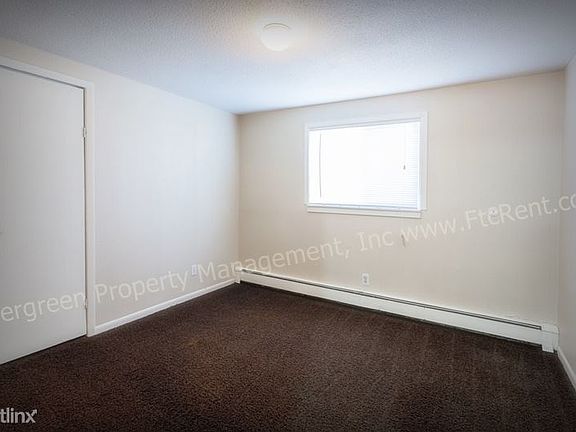 5th image of 3006 Sunset Dr