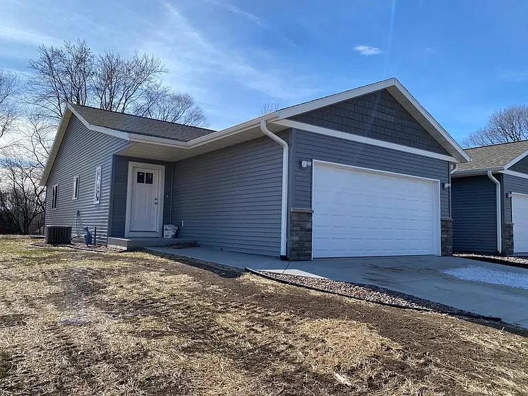 N7294 Meyer Ct — Photo 17