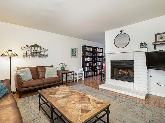 4th image of 350 G St Unit E2