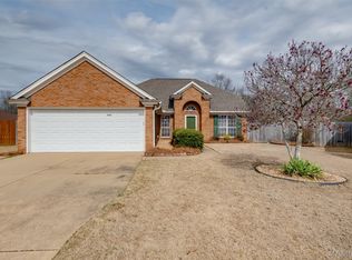 700 Ryefield Ct, Montgomery, AL 36117