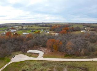 67 NW 451st Rd, Centerview, MO 64019