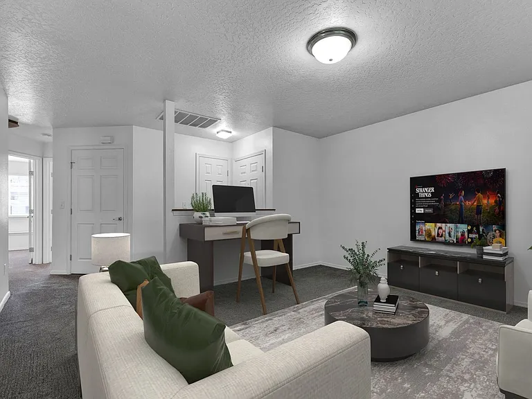 Penn Station Apartments — Photo 41