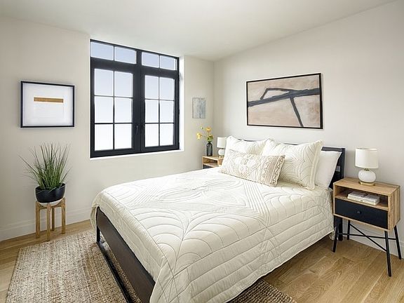 4th image of 1007 Atlantic Ave APT 8E