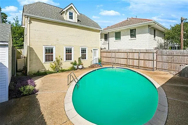 7444 Saint Charles Ave #201 — Photo 10
