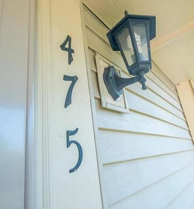 4th image of 475 Hillview St