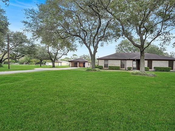3rd image of 14099 County Road 282