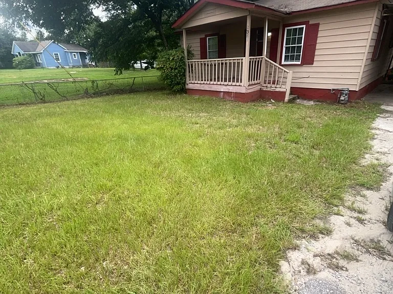 2381 Bruce St — Photo 24