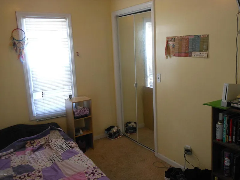 Thumbnail 13