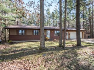 14660 N Division Ave NE, Cedar Springs, MI 49319