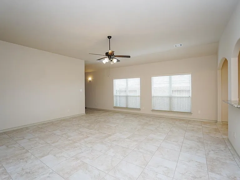 2206 Argos Dr — Photo 10