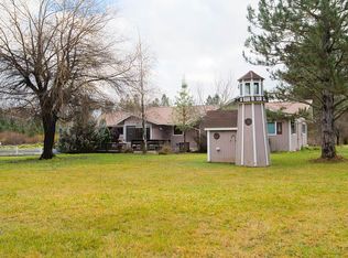 805 Minthorne Rd, Rogue River, OR 97537